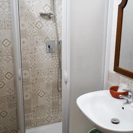 Bed and breakfast La Dimora Di Rosa 3*